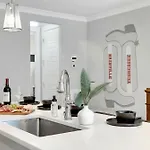 Lux Retreat 12 Beds Games Bar