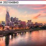 New Luxe Nashville Central Roofdeck 13 Beds