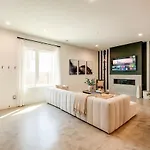 Close To The Gulch - Book Today Holiday home *