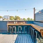 Holiday home Close To The Gulch - Book Today *