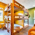 New Nash Eras - Rooftop Decks With Hot Tub - 15 Beds Holiday home Nashville