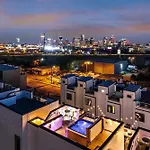 New Nash Eras - 15 Beds - Hot Tub On Rooftop Deck