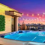 Downtown Hot Tub Game Karaoke *