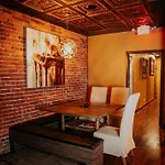 Broadway 4br 2bth 2500sf Art Gallery And Steam