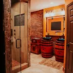 Holiday home Broadway 4br 2bth 2500sf Art Gallery And Steam *