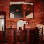 Holiday home Broadway 4br 2bth 2500sf Art Gallery And Steam