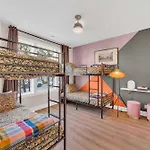 Brand New Views Karaoke Near Downtown Holiday home *