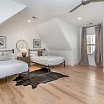 Aurora-Private Deck-9 Mins To Broadway