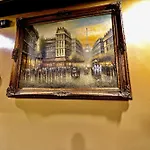 Broadway 4br 2bth 2500sf Art Gallery And Steam Holiday home *
