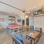 Rooftop Deck Grill Ping Pong Near Downtown Nashville