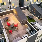 Rooftop Deck Grill Ping Pong Near Downtown * Nashville