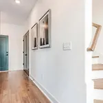 Luxe 4br Retreat With Rooftop Fire Pit & Garage *