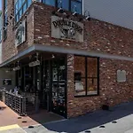 The Nomad 8br Buyout 32 Guests In Hillsboro *