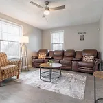 The Hope Hideaway - Cozy Home In The Nations