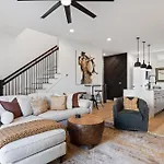 The Blackstone * Nashville