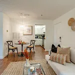 Boho West - West End - 3 Mins To Broadway