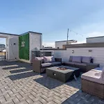 Vivid Vocals - Rooftop Views In 12 South