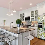 The Great Gatsby And Girls Night Out By Avantstay Sleeps 24 Hot Tub Speakeasy Lounge Lux Kareoke Near Downtown