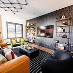 Holiday home Legendary Encore - Great For Groups