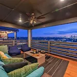 Game Balcony Backyard Near Downtown Nash * Nashville