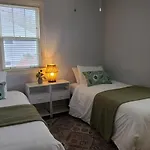 Lakeside Retreat You'll Love! Nashville