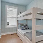 Combined Townhome With 26 Beds - 2 Rooftops! Holiday home *