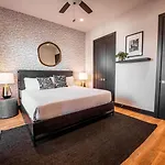Legendary Encore - Great For Groups Holiday home *