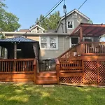 Home Away From Home Mlnutes! To Broadway & Stadium