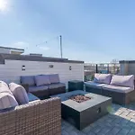 Holiday home Vivid Vocals - Rooftop Views In 12 South Nashville