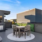 The Blackstone Holiday home Nashville