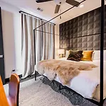 Legendary Encore - Great For Groups Holiday home