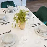 Holiday home Funky Town - Walkable To Attractions *