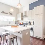 The Taylor Martin By Local Holiday home Nashville
