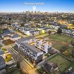 Private Home With Rooftop Game Room Near Downtown