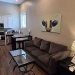 Apartment Unique 1br In A Renovated Church