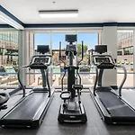 Boulevard Stays Midtown 1Br Pool Gym Parking 03