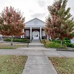 Unique 1Br In A Renovated Church