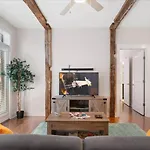 The Nook - Barn Doors & Broadway Dreams * Nashville
