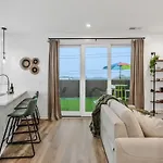 Huge Private Patio With Games & Skyline Views Nashville