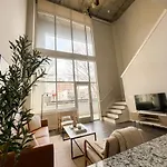 Boulevard Midtown 30ft Ceilings 1br 01 Apartment Nashville