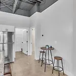 Apartment 1br - King Bed - 10mins To Broadway