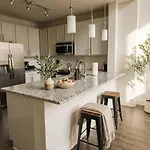 Boulevard Midtown 30ft Ceilings 1br 01 Apartment Nashville