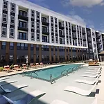 Landing Incredible 1bd Gym Clubhouse Apartment Nashville