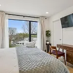 Apartment 3br Townhome Rooftop Views Hot Tub & Fireplace *