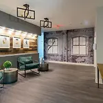 Boulevard Midtown 30ft Ceilings 1br 01 Nashville