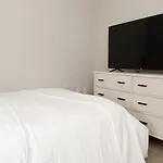 Landing Incredible Studio Gym Pool *