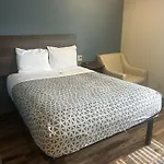 Woodspring Airport 4* Nashville