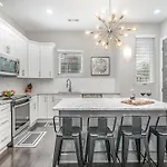 Cypress - Private Rooftop Patio - Mins To Broadway