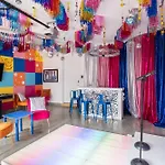 Close To Dt Music City Rooftop Views Game Room