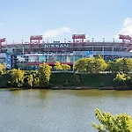 Vibe 857 * Nashville